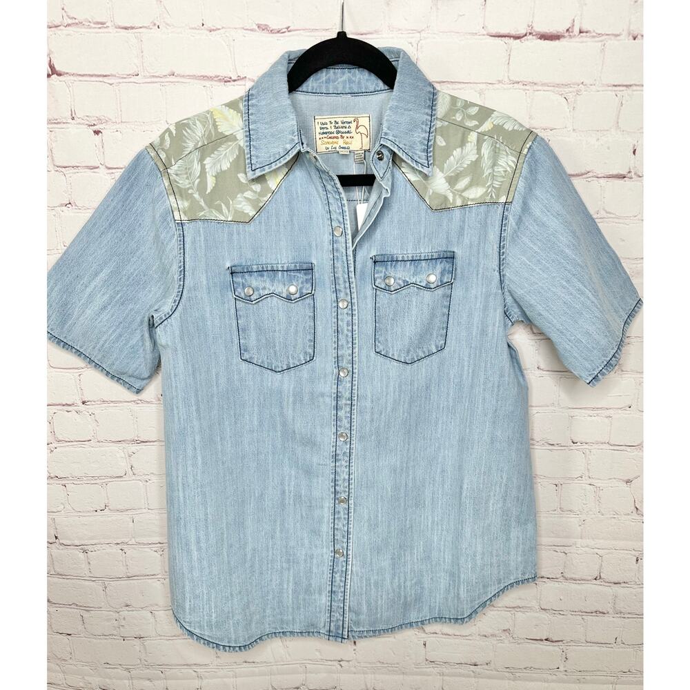 NEW Free People Sandrine Rose Short Sleeve Denim Western Shirt Womens XS - Picture 4 of 9